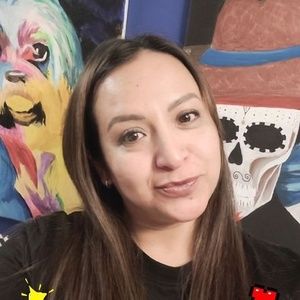 Meet your Posher, Daniela